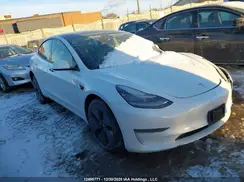 5YJ3E1EA0MF857285 2021 TESLA MODEL 3