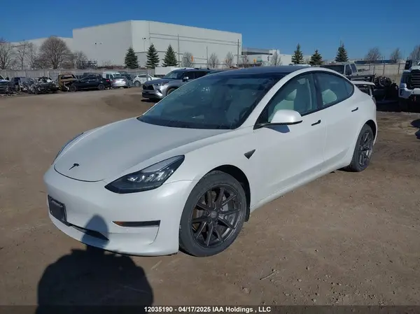 5YJ3E1EA0MF861885 2021 TESLA MODEL 3 - Image 2