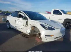 5YJ3E1EA0MF871834 2021 TESLA MODEL 3