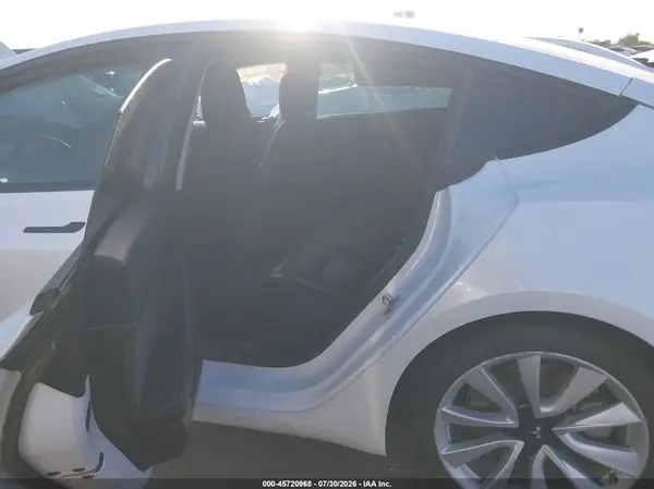 5YJ3E1EA0MF871834 2021 TESLA MODEL 3 - Image 8
