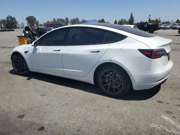 5YJ3E1EA0MF873311 2021 TESLA MODEL 3 - Image 2