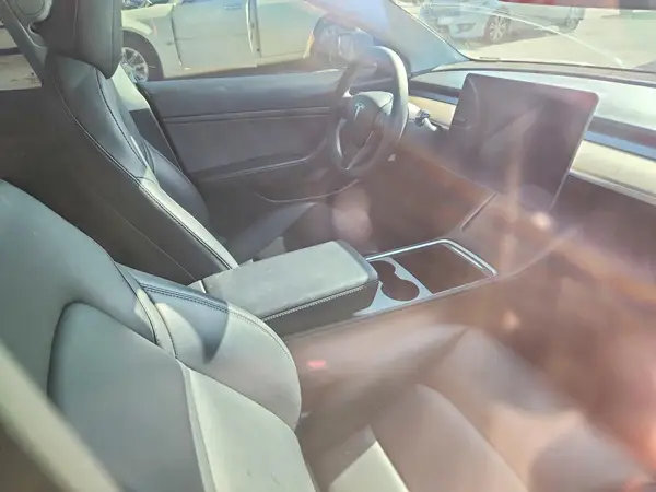 5YJ3E1EA0MF877312 2021 TESLA MODEL 3 - Image 8