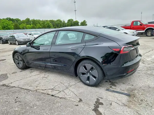 5YJ3E1EA0MF907067 2021 TESLA MODEL 3 - Image 2
