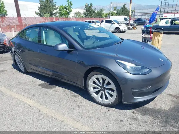 5YJ3E1EA0MF908736 2021 TESLA MODEL 3 - Image 1