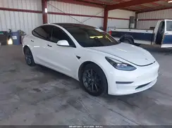 5YJ3E1EA0MF923222 2021 TESLA MODEL 3