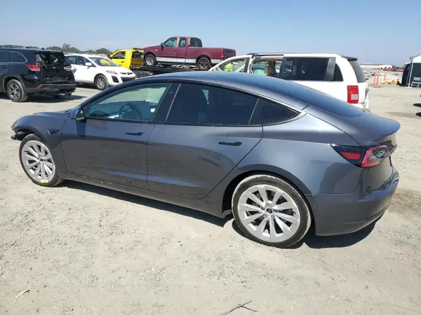 5YJ3E1EA0MF927870 2021 TESLA MODEL 3 - Image 2