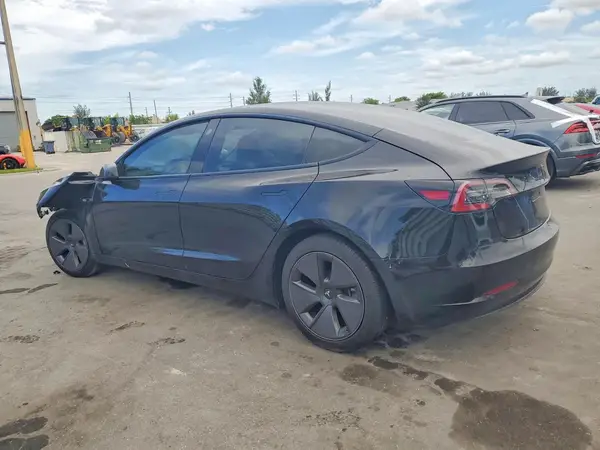 5YJ3E1EA0MF939971 2021 TESLA MODEL 3 - Image 2