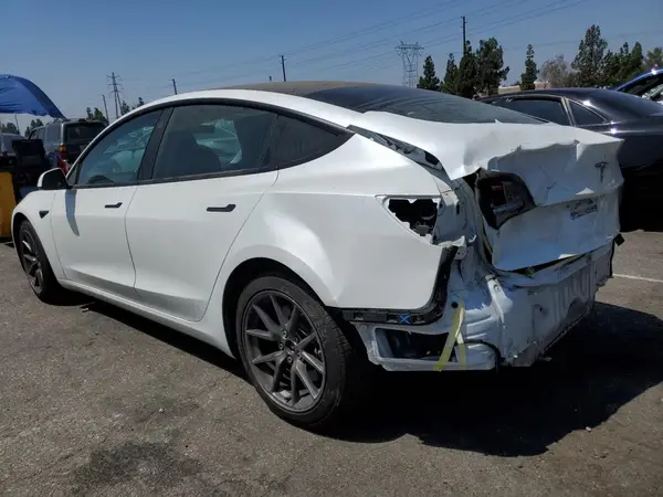 5YJ3E1EA0MF940425 2021 TESLA MODEL 3 - Image 2
