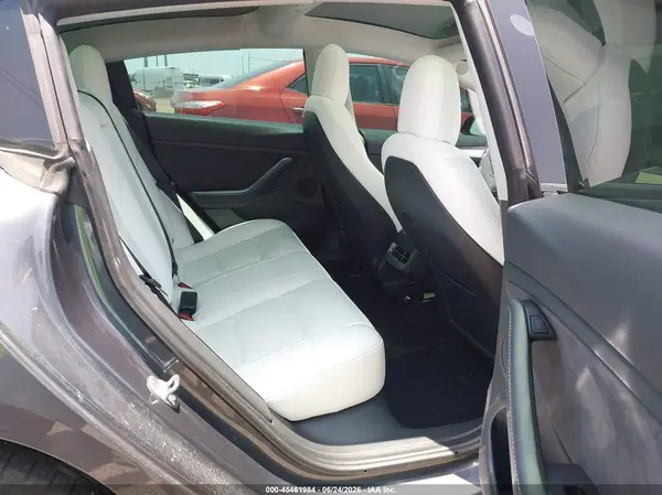 5YJ3E1EA0MF963610 2021 TESLA MODEL 3 - Image 8