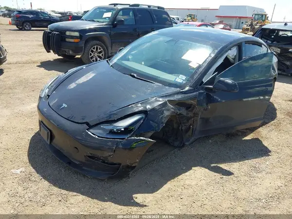 5YJ3E1EA0MF976311 2021 TESLA MODEL 3 - Image 2