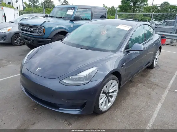 5YJ3E1EA0MF977698 2021 TESLA MODEL 3 - Image 2