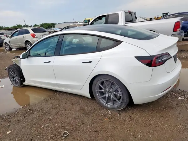 5YJ3E1EA0MF981802 2021 TESLA MODEL 3 - Image 2