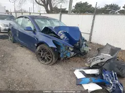 5YJ3E1EA0MF982772 2021 TESLA MODEL 3