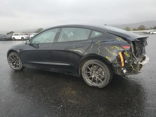 5YJ3E1EA0MF986045 2021 TESLA MODEL 3 - Image 2