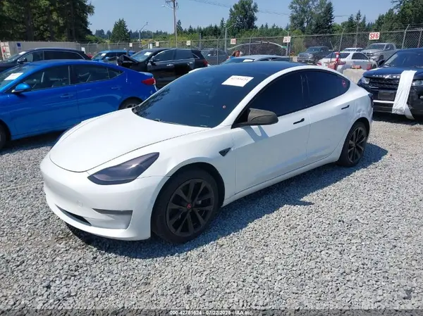 5YJ3E1EA0MF992539 2021 TESLA MODEL 3 - Image 2