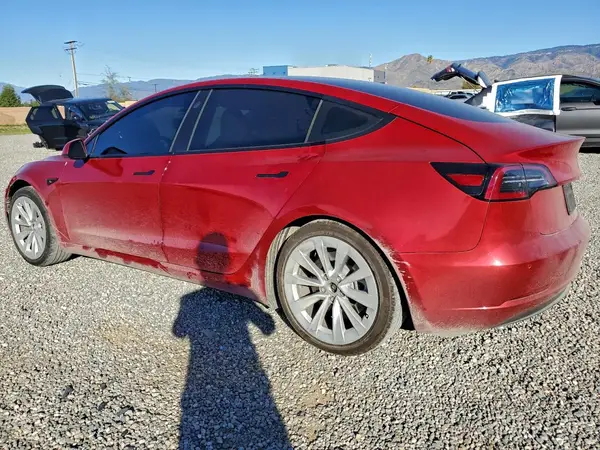 5YJ3E1EA0MF995246 2021 TESLA MODEL 3 - Image 2
