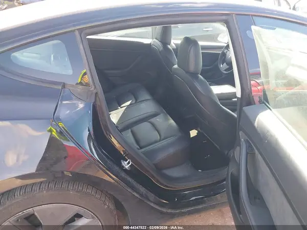 5YJ3E1EA0NF101537 2022 TESLA MODEL 3 - Image 8
