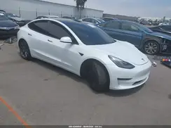5YJ3E1EA0NF102851 2022 TESLA MODEL 3