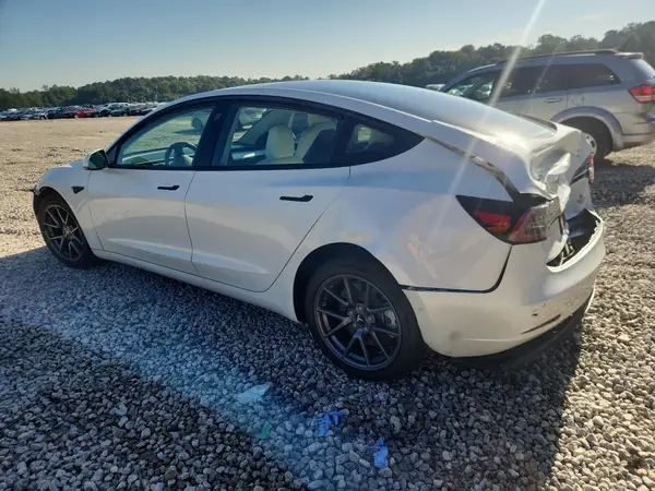 5YJ3E1EA0NF111095 2022 TESLA MODEL 3 - Image 2
