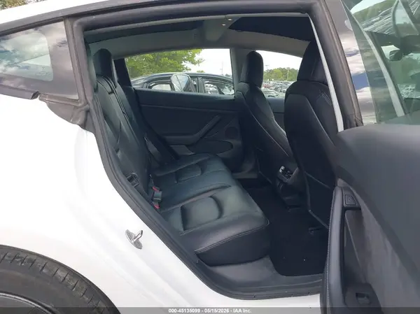 5YJ3E1EA0NF112697 2022 TESLA MODEL 3 - Image 8