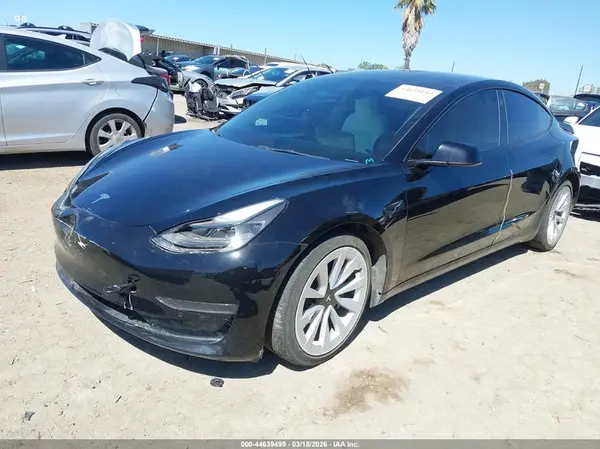 5YJ3E1EA0NF137714 2022 TESLA MODEL 3 - Image 2