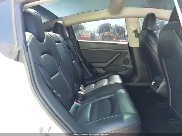 5YJ3E1EA0NF144971 2022 TESLA MODEL 3 - Image 8