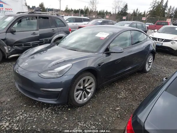 5YJ3E1EA0NF145117 2022 TESLA MODEL 3 - Image 2