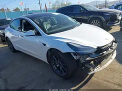 5YJ3E1EA0NF147904 2022 TESLA MODEL 3