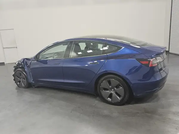 5YJ3E1EA0NF152116 2022 TESLA MODEL 3 - Image 2