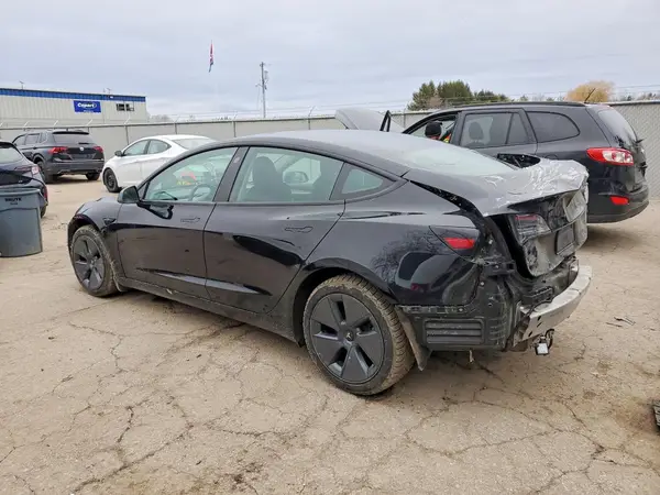 5YJ3E1EA0NF164511 2022 TESLA MODEL 3 - Image 2
