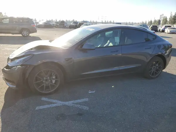 5YJ3E1EA0NF170678 2022 TESLA MODEL 3 - Image 1