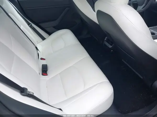 5YJ3E1EA0NF174276 2022 TESLA MODEL 3 - Image 8