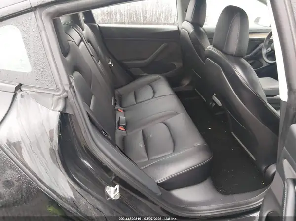5YJ3E1EA0NF184810 2022 TESLA MODEL 3 - Image 8