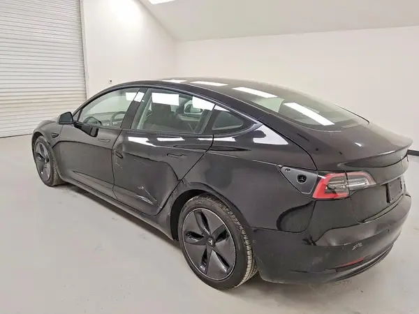 5YJ3E1EA0NF184841 2022 TESLA MODEL 3 - Image 2