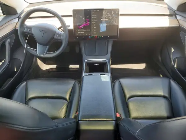 5YJ3E1EA0NF185682 2022 TESLA MODEL 3 - Image 8