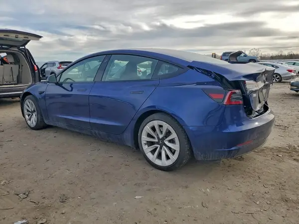 5YJ3E1EA0NF187366 2022 TESLA MODEL 3 - Image 2