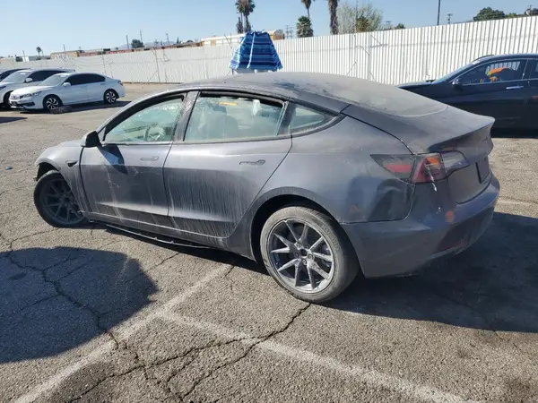 5YJ3E1EA0NF187626 2022 TESLA MODEL 3 - Image 2
