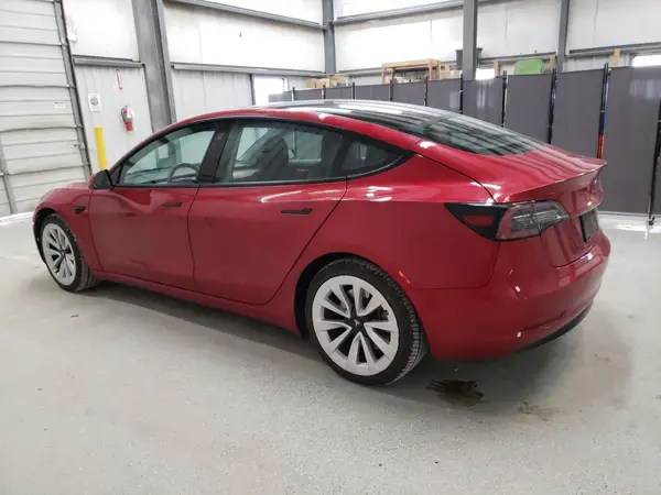 5YJ3E1EA0NF187769 2022 TESLA MODEL 3 - Image 2