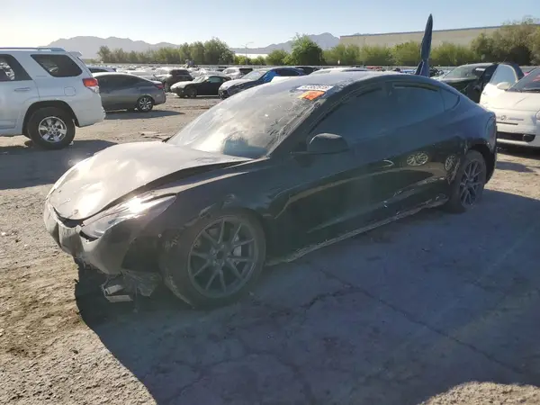 5YJ3E1EA0NF188243 2022 TESLA MODEL 3 - Image 1