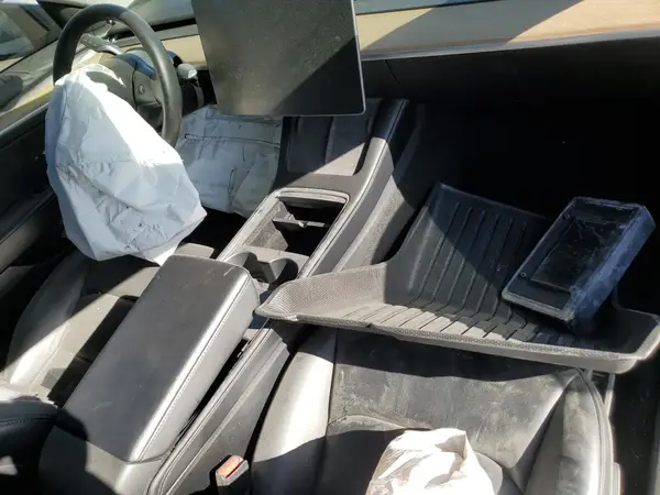 5YJ3E1EA0NF188243 2022 TESLA MODEL 3 - Image 8