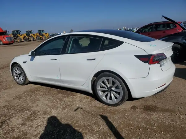 5YJ3E1EA0NF189294 2022 TESLA MODEL 3 - Image 2