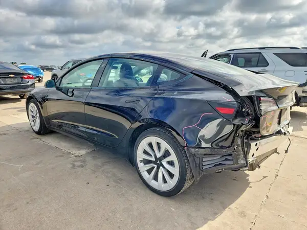 5YJ3E1EA0NF189506 2022 TESLA MODEL 3 - Image 2