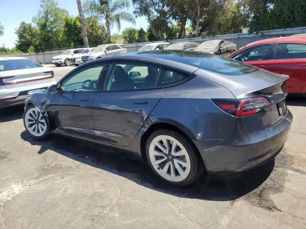 5YJ3E1EA0NF189571 2022 TESLA MODEL 3 - Image 2
