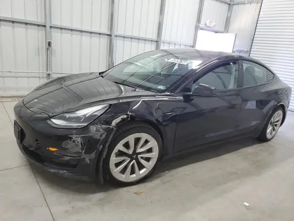 5YJ3E1EA0NF286088 2022 TESLA MODEL 3 - Image 1