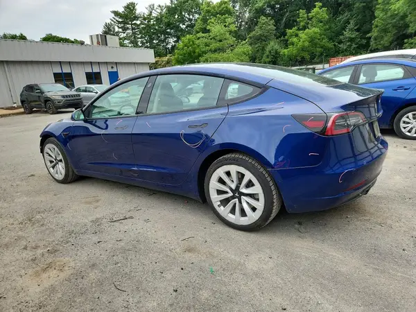 5YJ3E1EA0NF286480 2022 TESLA MODEL 3 - Image 2