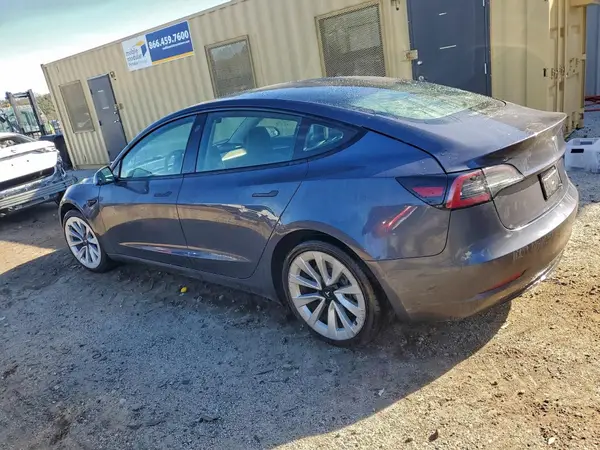5YJ3E1EA0NF286897 2022 TESLA MODEL 3 - Image 2