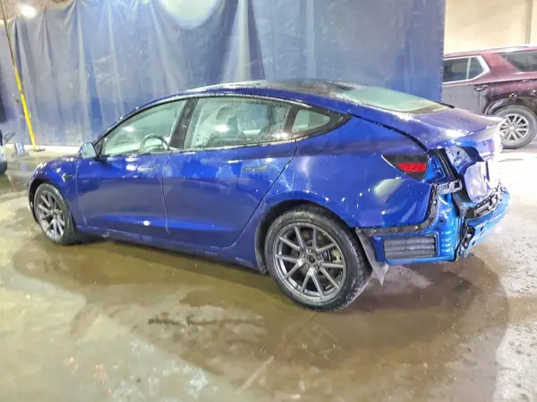 5YJ3E1EA0NF287094 2022 TESLA MODEL 3 - Image 2