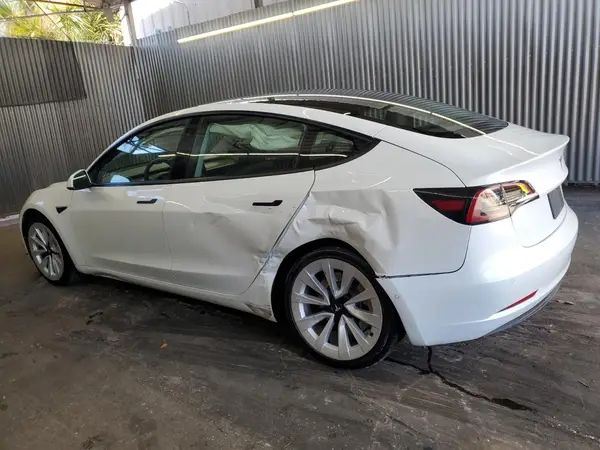 5YJ3E1EA0NF287340 2022 TESLA MODEL 3 - Image 2