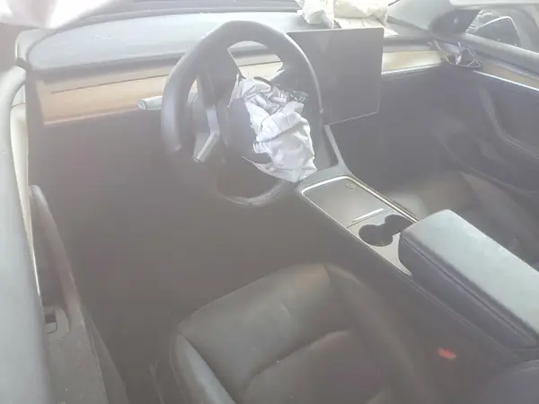 5YJ3E1EA0NF287483 2022 TESLA MODEL 3 - Image 8