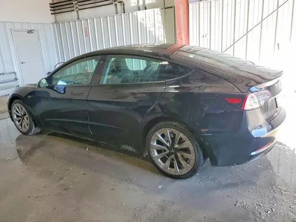 5YJ3E1EA0NF289203 2022 TESLA MODEL 3 - Image 2